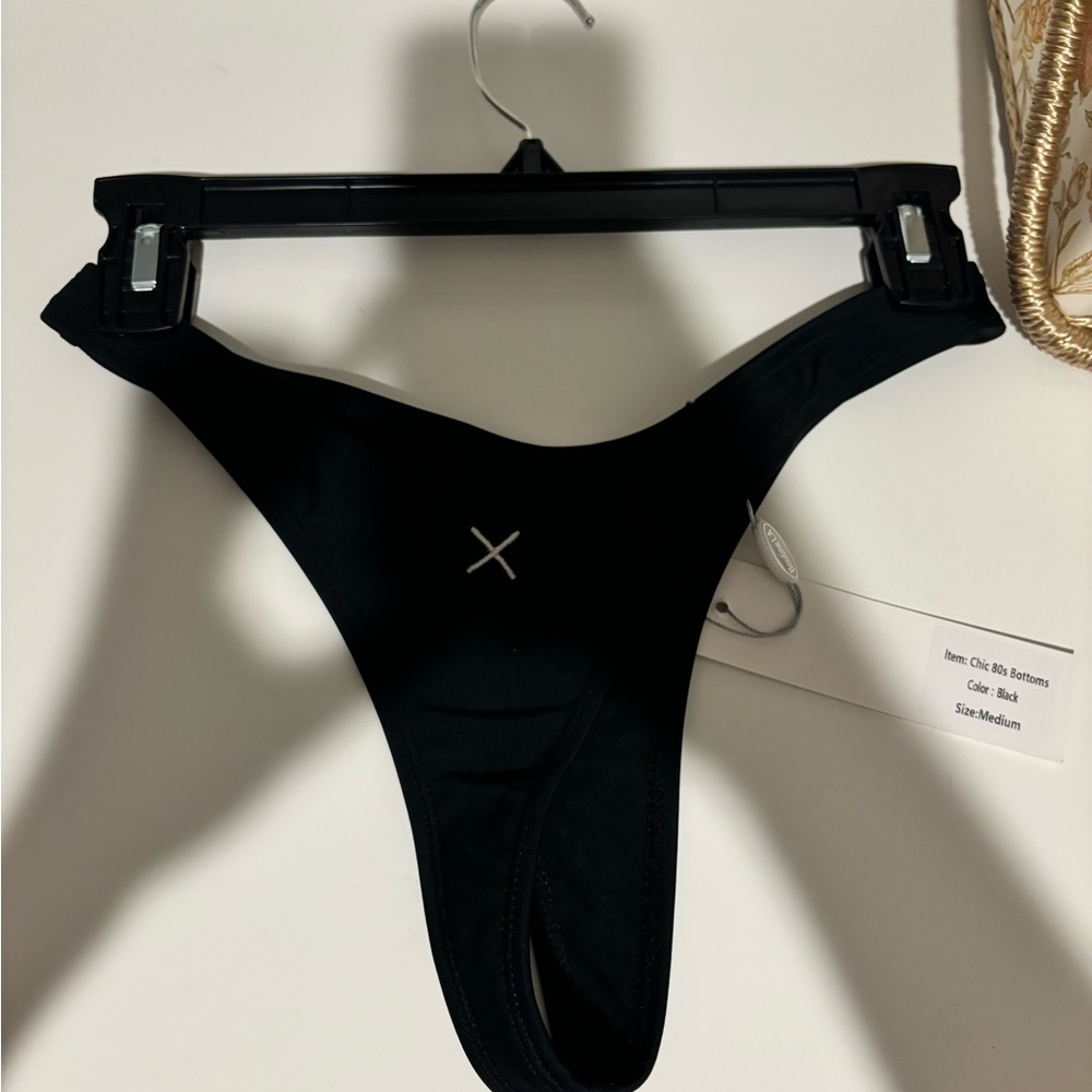 Boutine LA bottoms